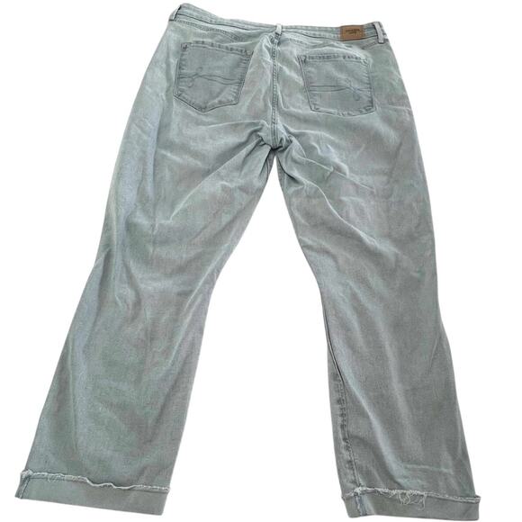 Denizen Levis Jeans Womens 8 Mid Rise Boyfriend Distressed Denim Pants - Picture 2 of 8